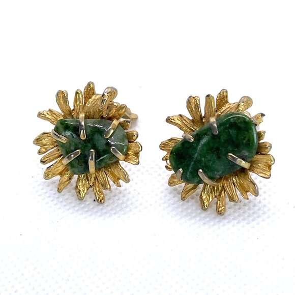 Vintage BSK Gold Tone Flower Sunburst Jade Stone Clip-On Earrings 50-60s Retro - Picture 11 of 12